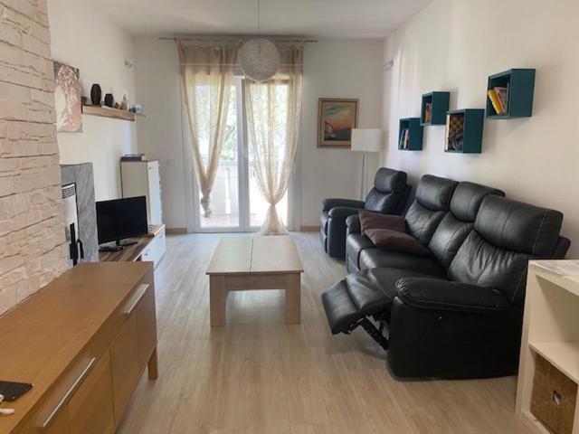 Appartamento Elegance لينانو سابيادورو المظهر الخارجي الصورة